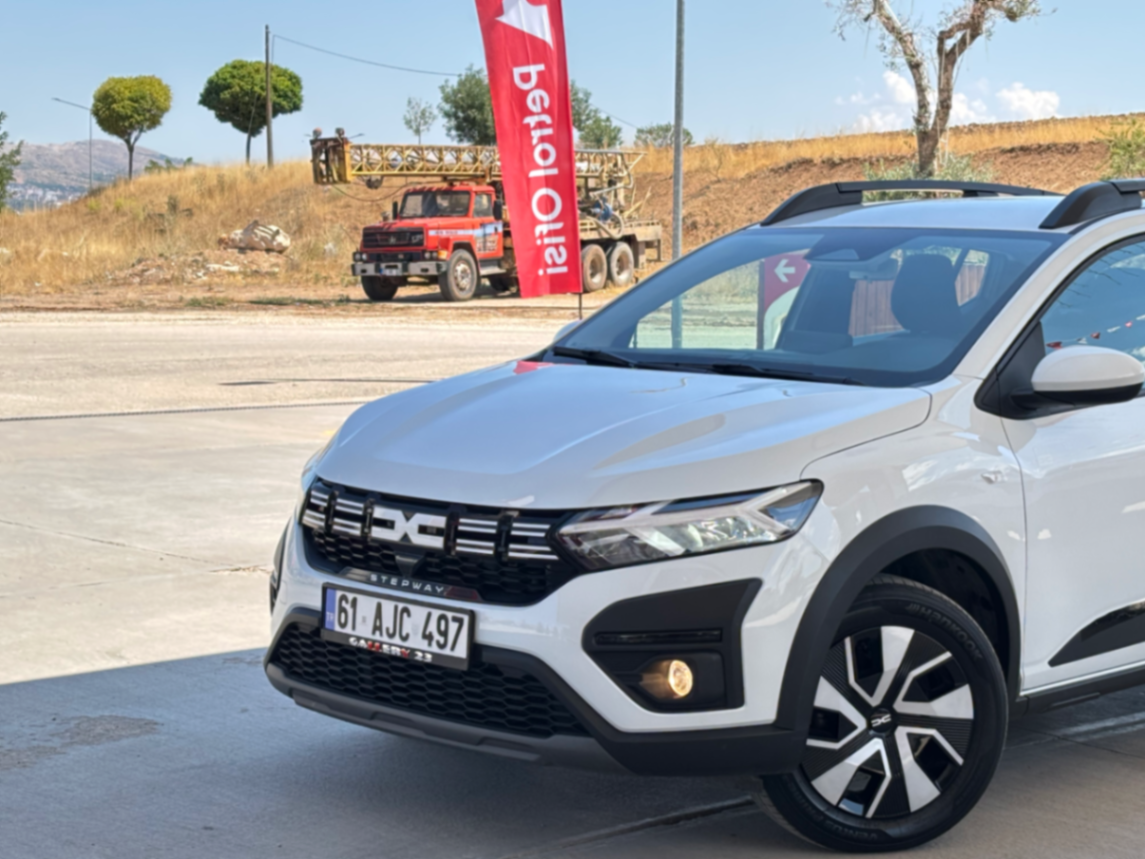 2025 HATASIZ BOYASIZ OTOMATİK STEPWAY 27.000KM - 2