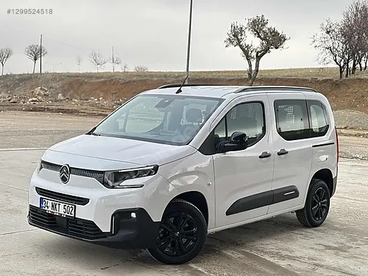 2025 BERLİNGO OTOMATİK 1.5 BlueHDI YOU BOYASIZZ SADECE 8.000 KM - 4