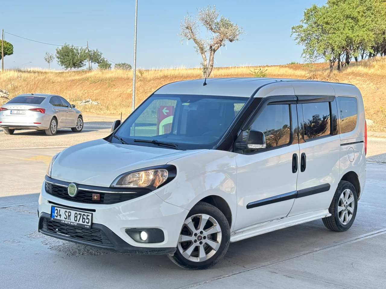2017 DOBLO 1.3 MULTİJET SAFELİNE ÇOK TEMİZ HATASIZ AYARINDA - 2